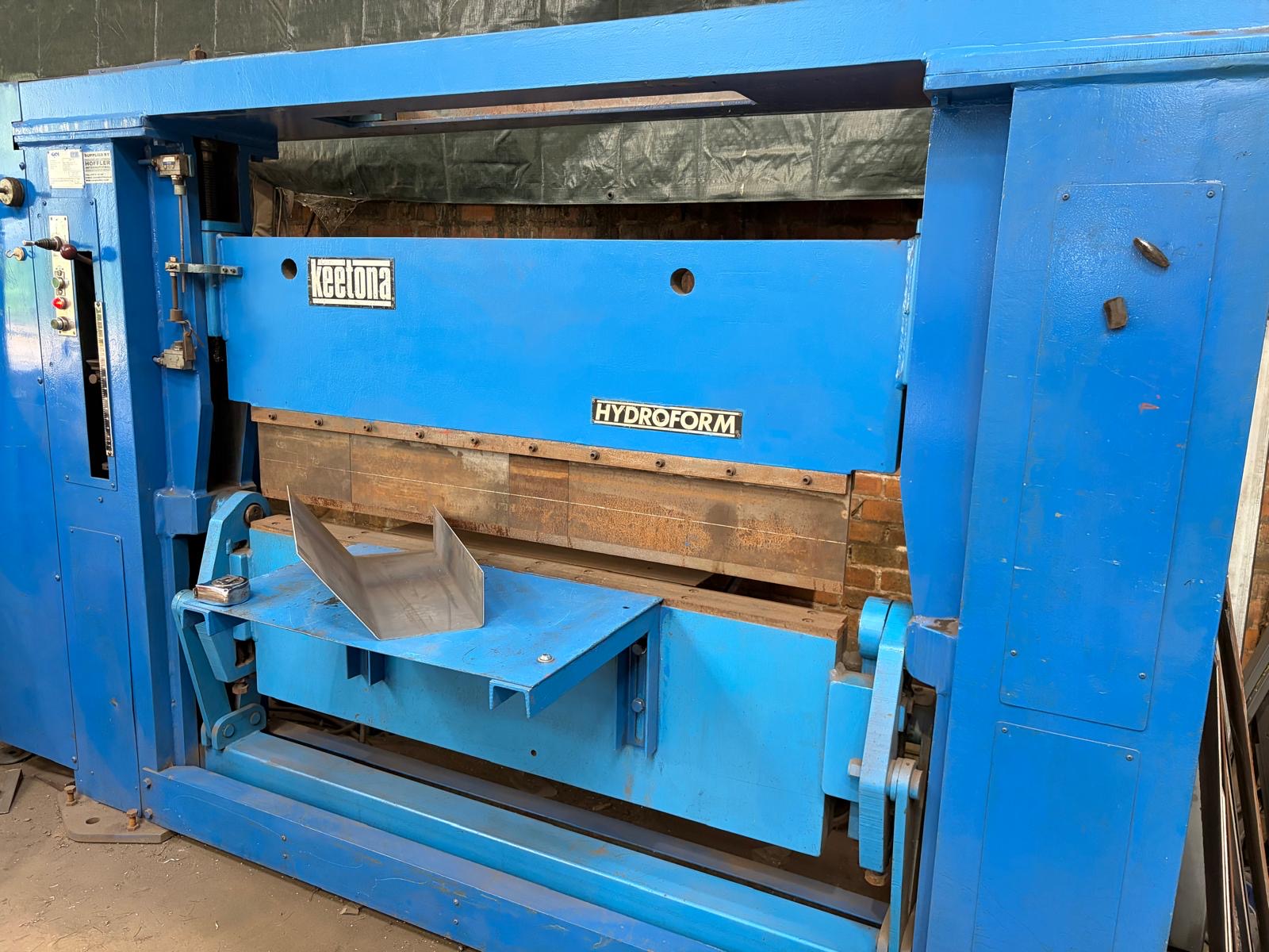 Keetona Hydroform press brake folding steel sheet